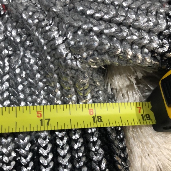 MICHAEL Michael KORS Metallic Grey & Black Stripped sweater - Picture 15 of 17